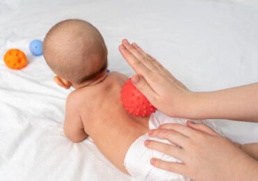 Quel âge pour emmener son bébé chez un ostéopathe ?
